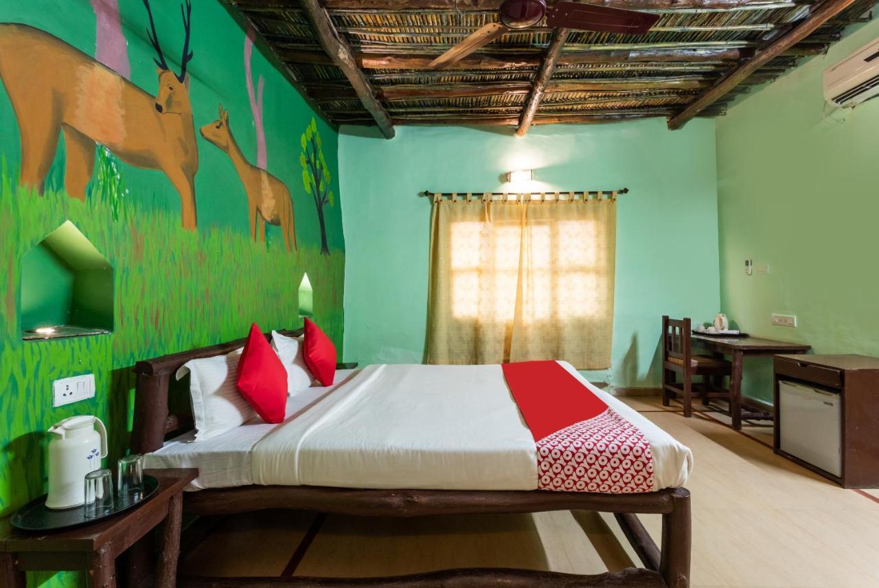 Kanha Village Eco Resort Exterior photo