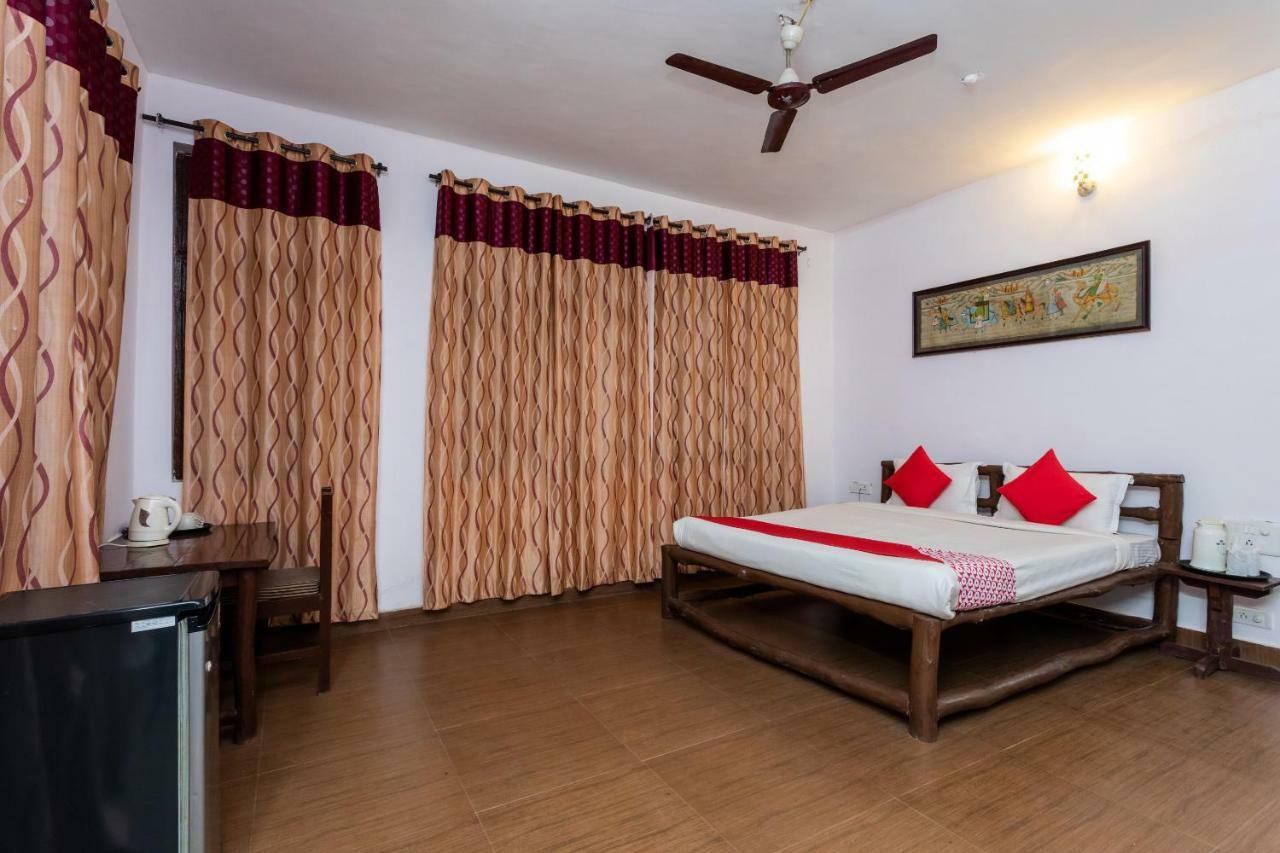 Kanha Village Eco Resort Exterior photo