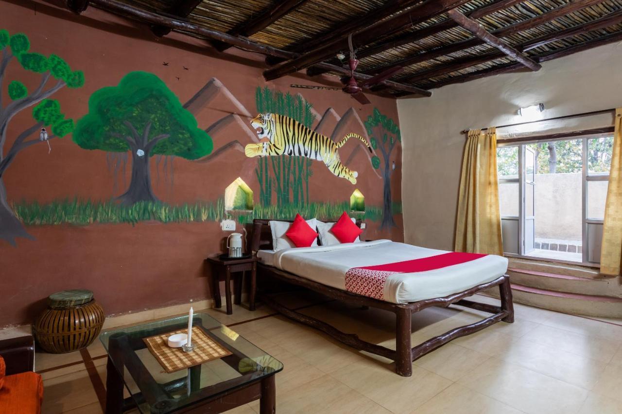 Kanha Village Eco Resort Exterior photo